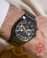 ساعت مچی مدل سیکو SSB399P1 روی دست