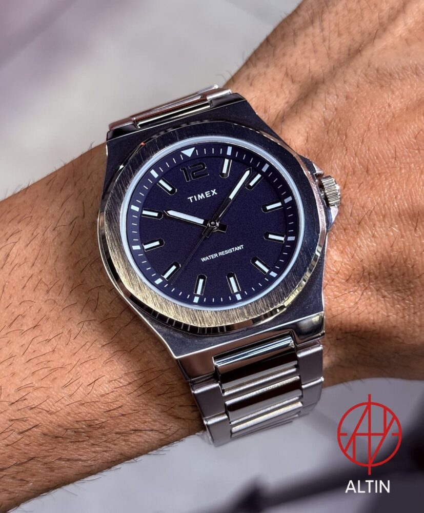 IMG_0992 (1) ساعت مچی عقربهای زنانه تایمکس Timex مدل TW2W87800روی دست